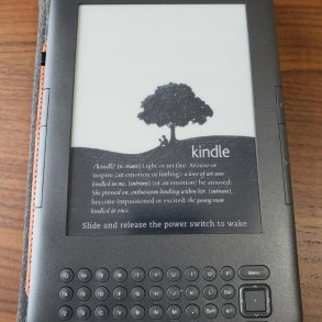 [Máy Nhật Cũ] Máy Đọc Sách Kindle Basic KeyBoard code 15490