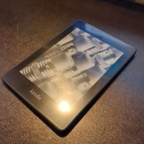 Kindle Paperwhite gen 4 10th 8g CODE 4252
